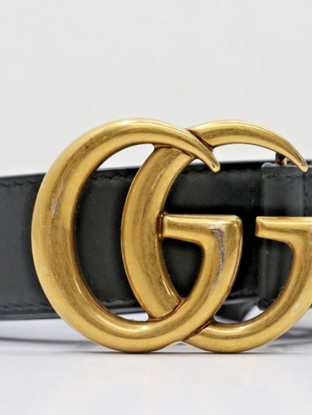 GUCCI GG Marmont Black Gold Hardware 414516 AP00T Belt Buckle Men Size 80/32